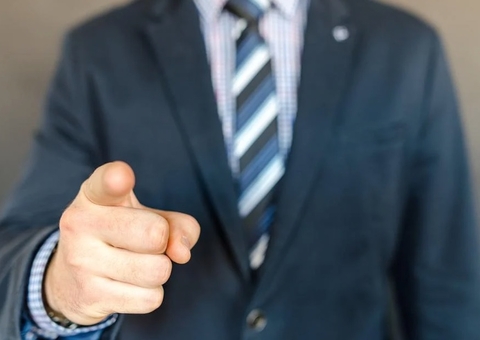 Autoritarismo e os tropeços do conceito  