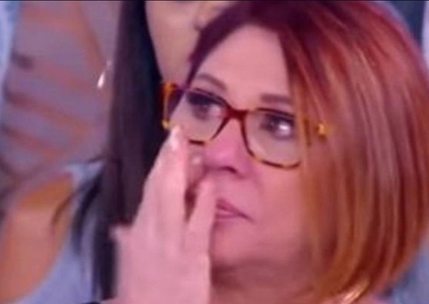 Psicóloga do Casos de Família desabafa após não ser avisada sobre fim do programa