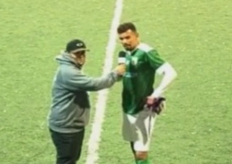 Jogador erra ao vivo nome da namorada em entrevista e vídeo viraliza