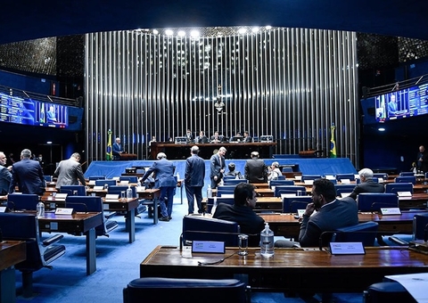 Senado aprova projeto que obriga planos a cobrir tratamentos fora do rol da ANS