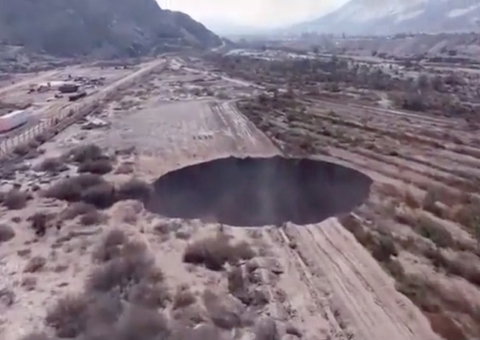 Buraco gigante no Chile pode aumentar e autoridades temem colapso