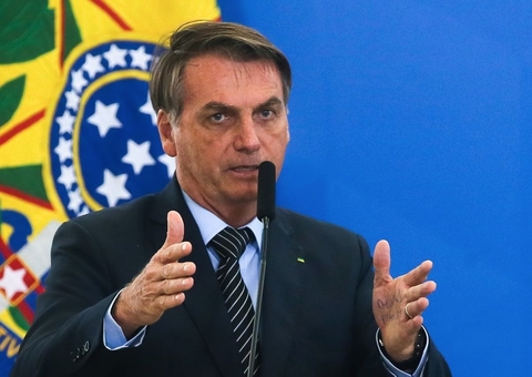 Bolsonaro diz que não fará novos concursos para proteger atuais servidores