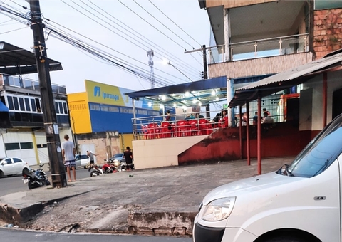 Casal é baleado por pistoleiros em bar de Manaus; mulher levou tiro no olho