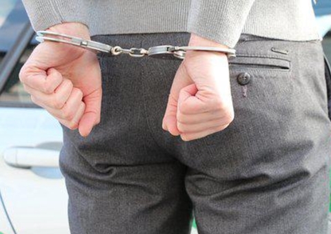 Homem vai registrar B.O e acaba preso por não pagar pensão em Manaus