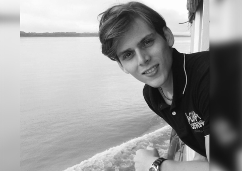 'Ele foi torturado e assassinado sem motivo', diz pai sobre morte de Armando Lessa