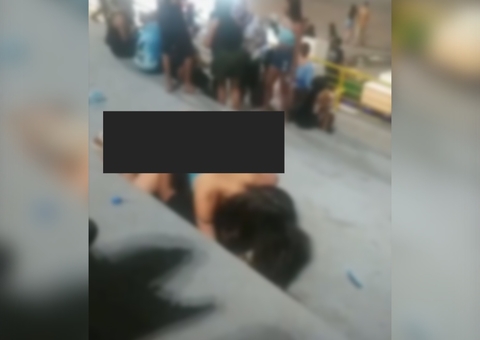 Vídeo: Casal faz sexo durante 'Expofest' em Itacoatiara, no Amazonas