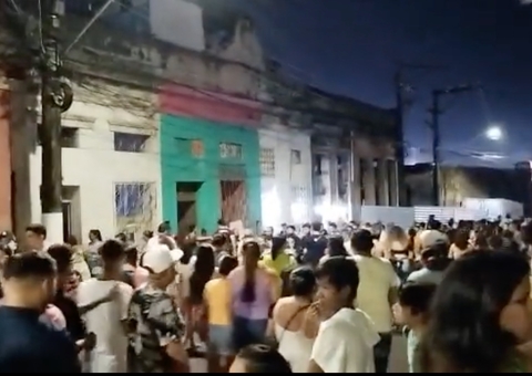 Portões do Passo a Paço são fechados após palcos atingirem lotação máxima