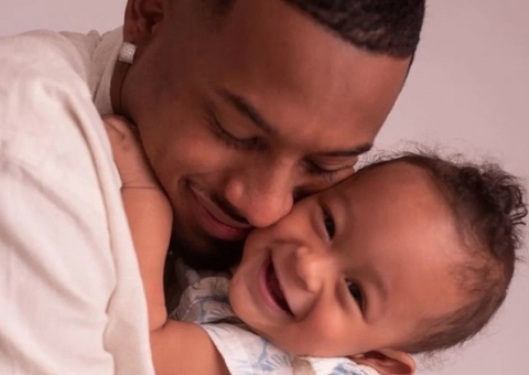 Ex-BBB Paulo André expõe ataques racistas contra ele e o filho de 1 ano