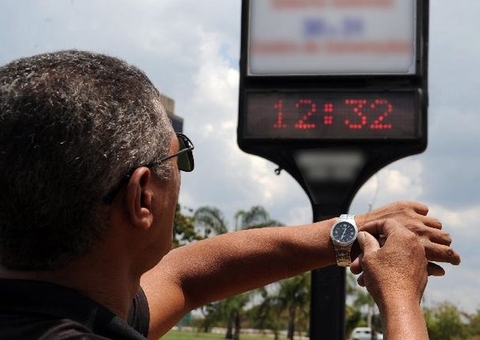 Governo toma decisão sobre retorno do horário de verão em 2022