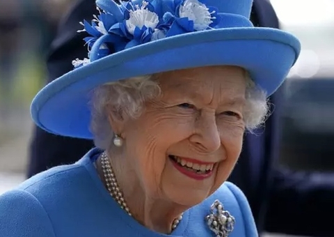Saiba quem assume o trono após morte da Rainha Elizabeth II