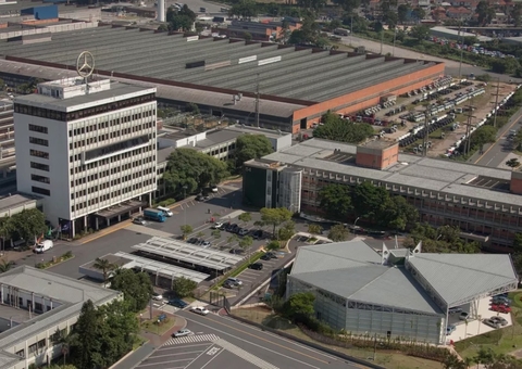 Mercedes inicia negociações para demitir 3.600 em São Bernardo