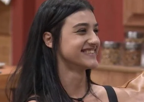 A Fazenda: Neta de Gretchen revela troca de mensagens com Imperador antes de confinamento