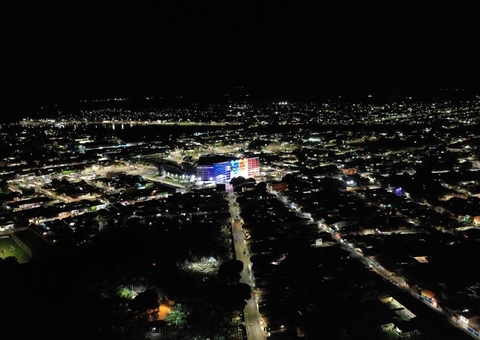 Cidades turísticas ganham novo visual com iluminação LED no Amazonas