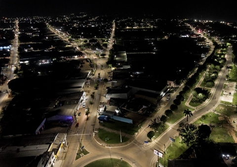 Humaitá tem 4,2 mil lâmpadas trocadas para iluminação de LED