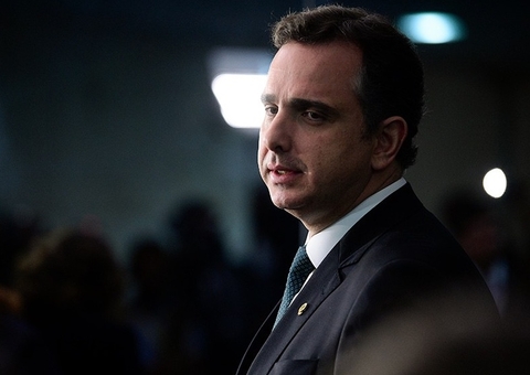 Presidente do Senado vai buscar soluções para pagamento do piso nacional da enfermagem