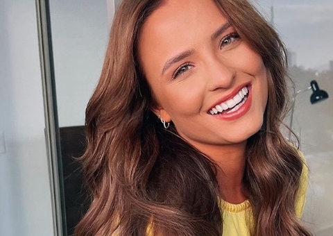 Larissa Manoela radicaliza e corta cabelos curtinhos; Veja resultado