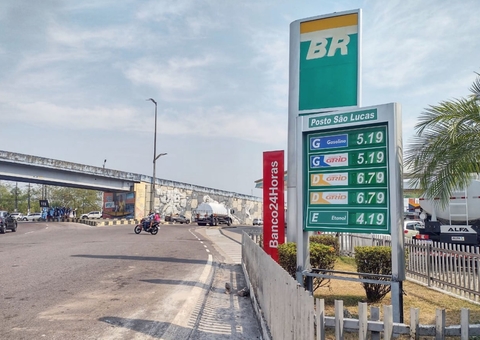 Postos de Manaus baixam preço da gasolina 2 semanas após redução da Petrobras