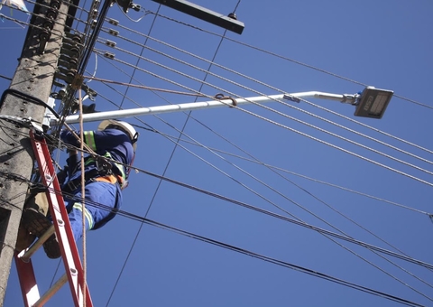 Mais dois municípios vão receber iluminação de LED no Amazonas