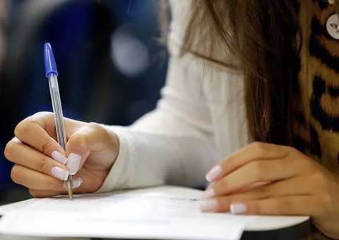 Saiba os cursos que melhor pagam no Brasil; estágio chega a R$ 2 mil