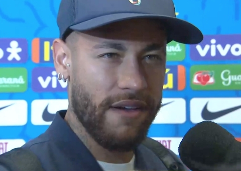 Vídeo: Neymar se nega a responder pergunta sobre relação com Mbappé no PSG