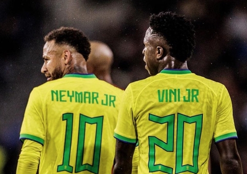 Vinicius Junior fala em sonho realizado ao postar foto com Neymar: ‘Ídolo’