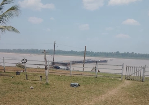 Garimpeiros ilegais ameaçam ribeirinhos e transporte de cargas no rio Madeira