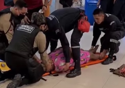 Patixa Teló passa mal e é socorrida em shopping de Manaus; vídeo