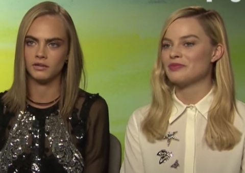 Cara Delevingne e Margot Robbie se envolvem em confusão com paparazzi 