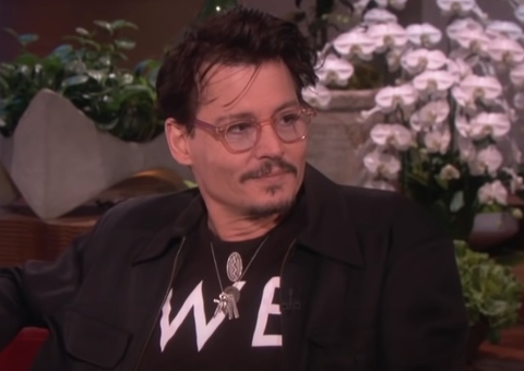 Brasileira cai em golpe e perde R$ 200 mil após namoro com falso Johnny Depp