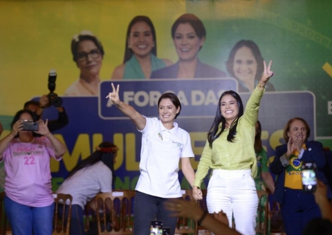 Em Manaus, Michelle Bolsonaro e Damares reúnem 5 mil mulheres em apoio a Bolsonaro