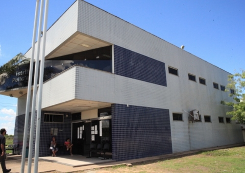 Homem penhora carro da esposa por R$ 50 em boca de fumo e carro some