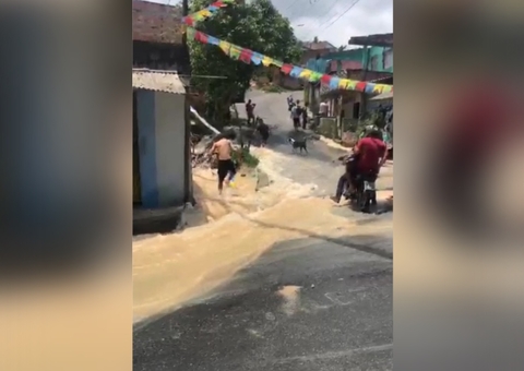 Bairros de Manaus ficam sem água após vazamento em rede de distribuição