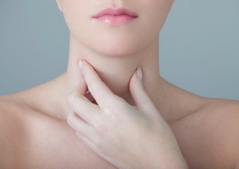 Justiça autoriza cirurgia para mulher trans mudar de voz