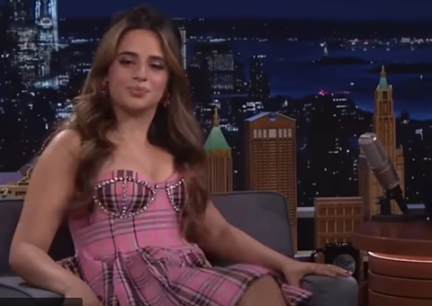 Camila Cabello revela ter visto OVNI no Chile e mostra imagem