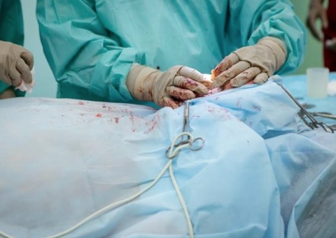 Universidade deve pagar R$ 100 mil a paciente com câncer após erro médico