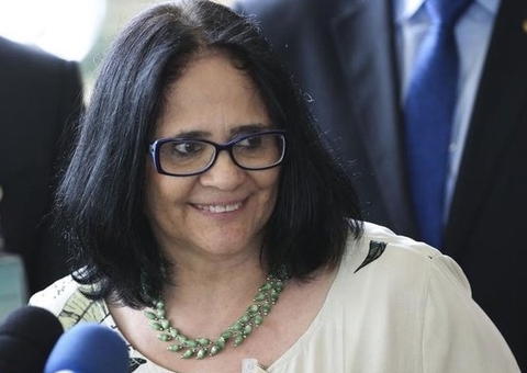 Damares tem mais 5 dias para explicar denúncias sobre abuso de crianças no Pará