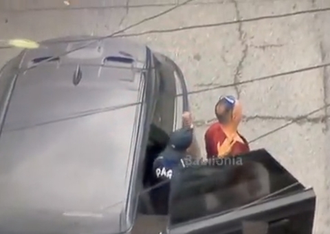 Criminoso libera casal após 3 horas refém e se rende em São Paulo