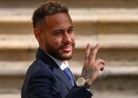 Neymar compartilha informação falsa e é ‘advertido’ em rede social 
