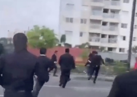 Seguranças socam clientes durante pancadaria no Caritó em Manaus