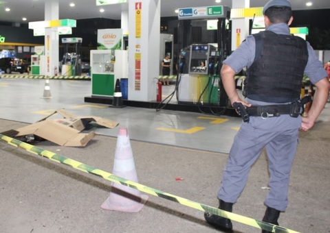 Frentista executado em posto de combustível era primo do Zé Roberto da Compensa