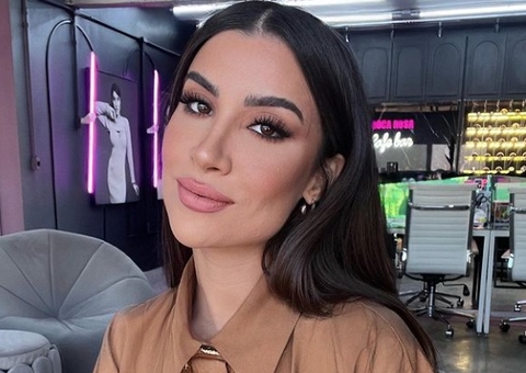 Veja antes e depois da harmonização facial de Bianca Andrade