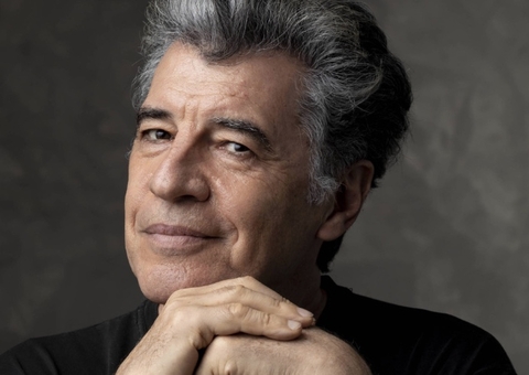 Paulo Betti faz até 20 vídeos por dia para tentar convencer fãs de voto em Lula