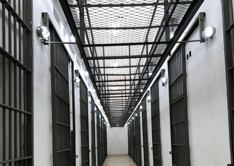 MP manda instalar ventiladores em presídio do Amazonas por conta de intenso calor