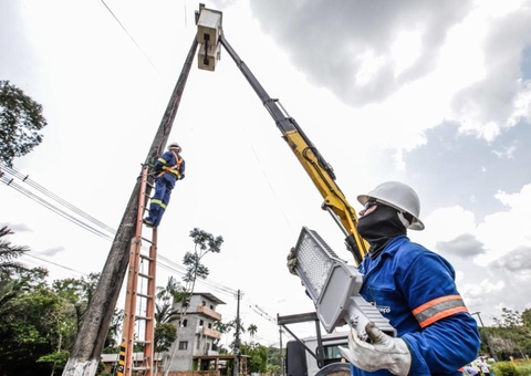 Mais de 3 mil luminárias de LED começam a ser instaladas em Manacapuru