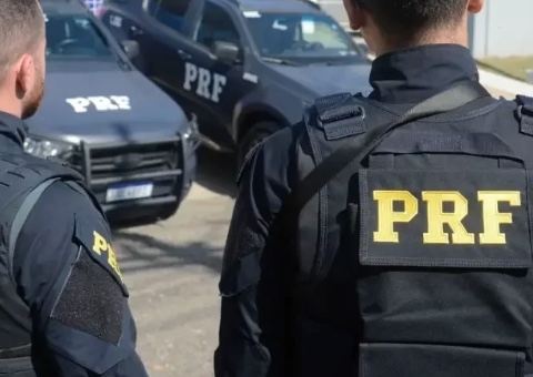 Polícia Rodoviária Federal faz operações em estradas federais do Nordeste; prefeitos criticam