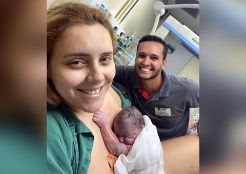 Mulher vai ao hospital achando estar com gases e descobre gravidez momentos antes de dar à luz