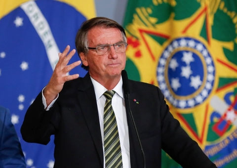 Bolsonaro segue em silêncio e não reconhece que perdeu para Lula após 38 horas