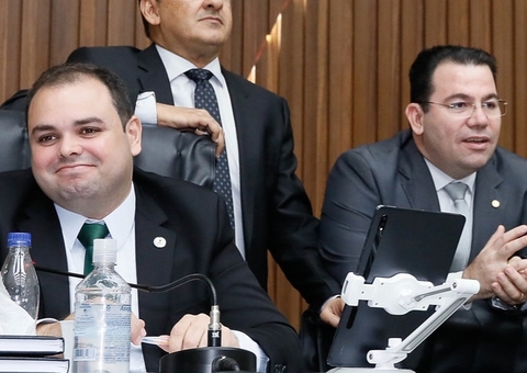 Wilker Barreto rejeita candidatura à presidência da Aleam e declara apoio a Roberto Cidade