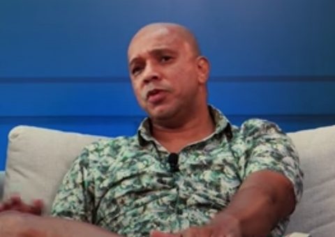 Vocalista do Molejo, Anderson Leonardo, abre o jogo sobre sexo anal: 'rola de tudo'