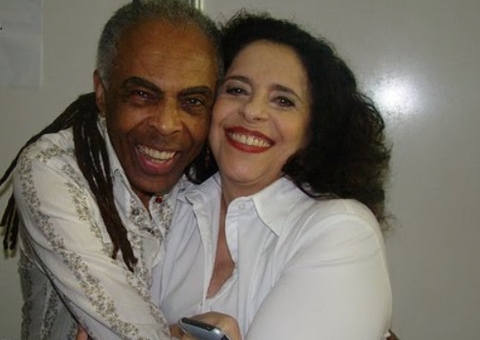 Famosos lamentam morte de Gal Costa, vítima de infarto aos 77 anos 